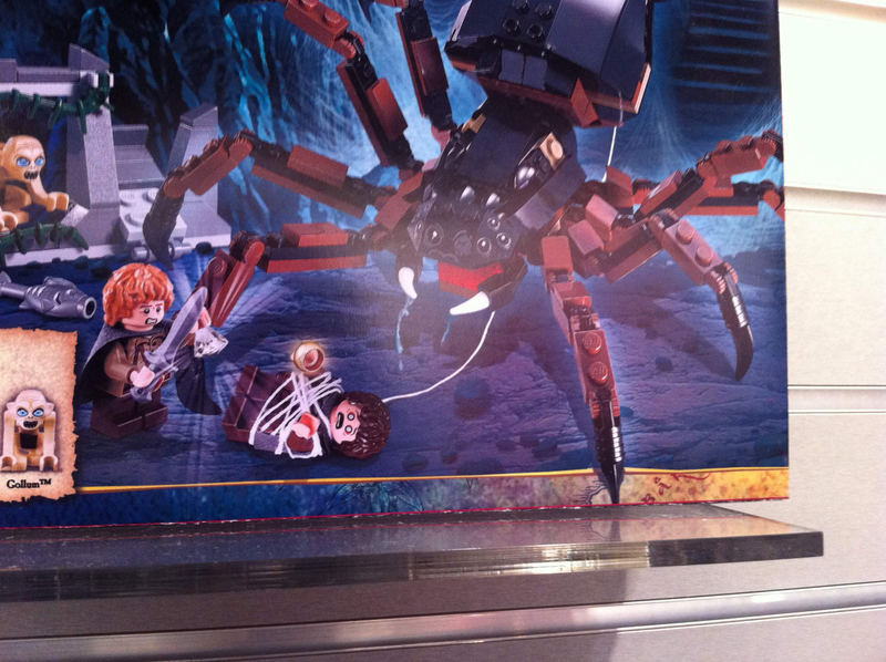 Illustration for article titled LEGO Lord of The Rings, Avengers, and Deadpool debut at Toy Fair!